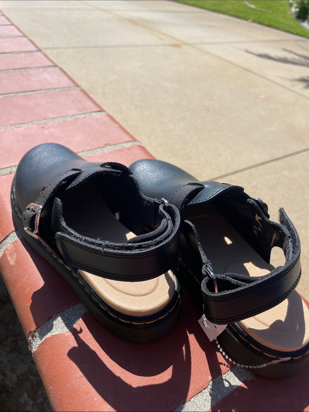 Dr. Martens Mary Jane’s  Black Leather Buckle - Picture 5 of 10